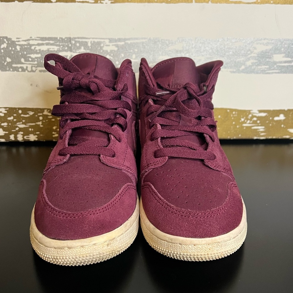 Jordan 1 Mid “Bordeaux” - Picture 3 of 6